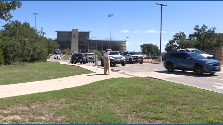 Parents rush to Pieper High School during lockdown; two teens taken into custody — KENS 5 (San Antonio), Larimore Schools news